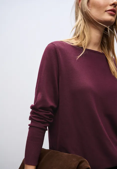 Basic Pullover wildberry red