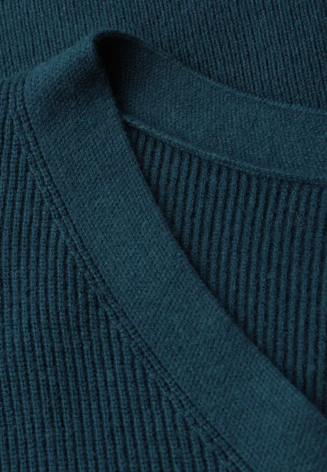 Basic V-Neck Pullover tide blue