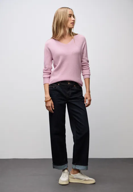 Basis trui met V-hals powder pink mel.