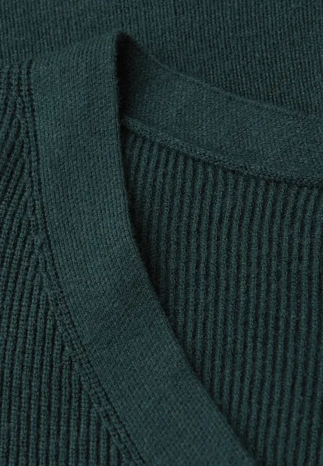 Basic trui met V-hals deep teal green