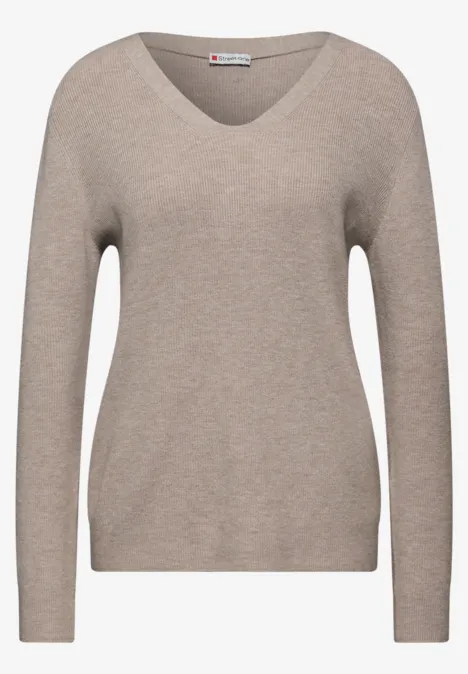 Pull basique à col en V sandstone mocha mel.