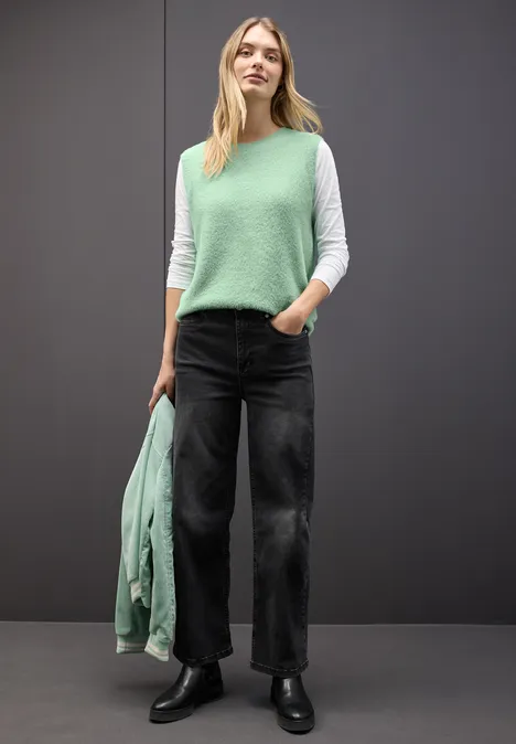 Ärmelloser Pullover serene green
