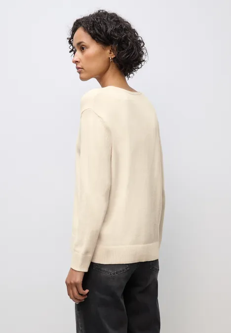 Pull douillet à col en V soft beige