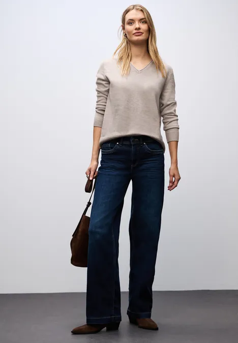 Kuscheliger V-Neck Pullover sandstone mocha mel.