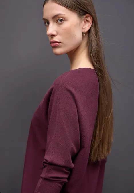 Basic Dolman Pullover wildberry red