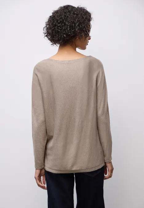 Basis Dolman-trui sandstone mocha mel.