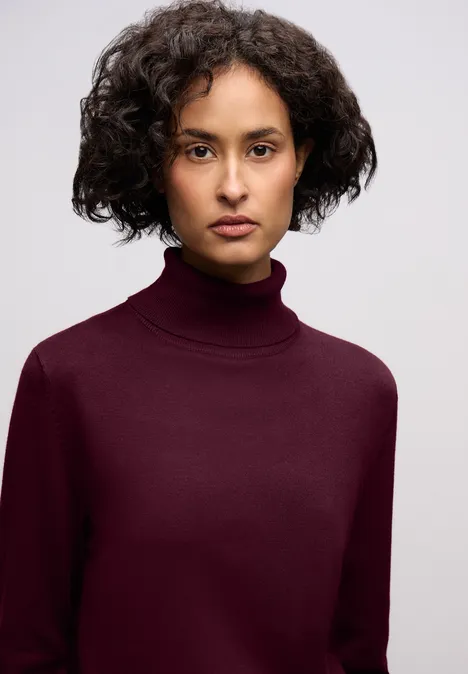 Basic trui met rolkraag wildberry red Basic trui met rolkraag wildberry red