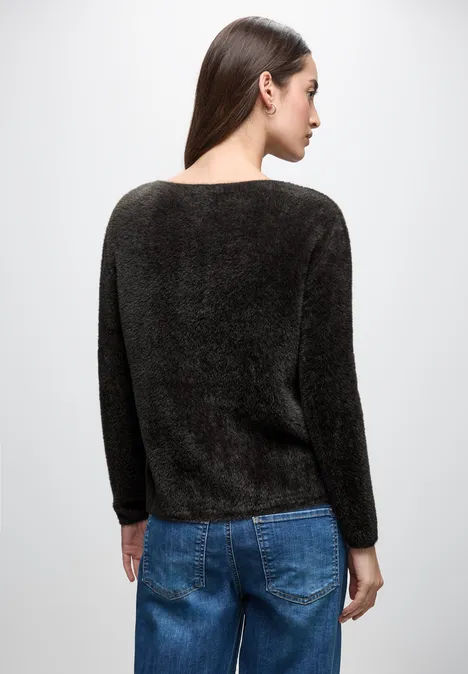Federgarn Pullover darkest brown