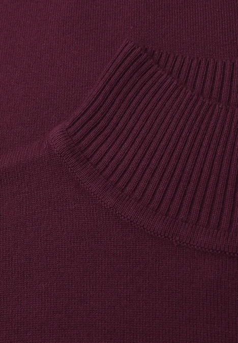 Turtleneck Pullover wildberry red