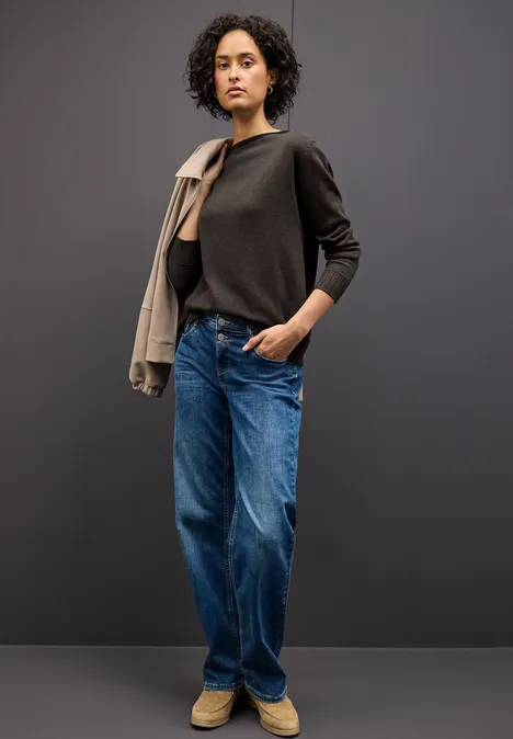 Basic Pullover darkest brown