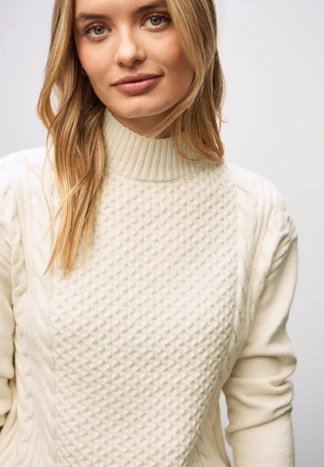 Pullover mit Zopfmuster soft beige