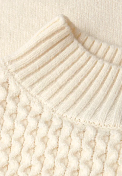 Pullover mit Zopfmuster soft beige