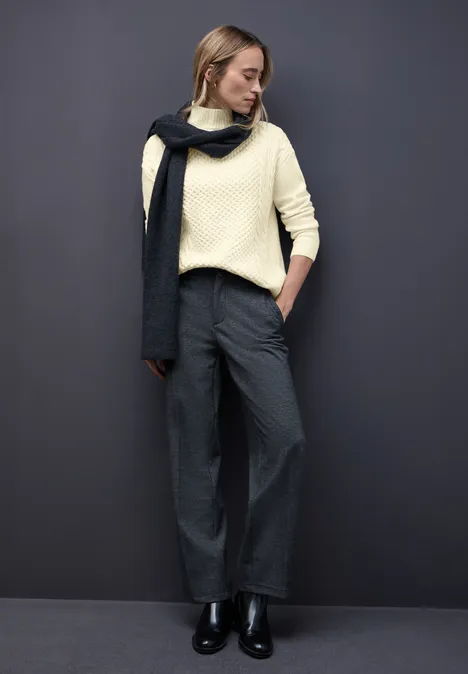 Pullover mit Strickmuster soft beige Pullover mit Strickmuster soft beige