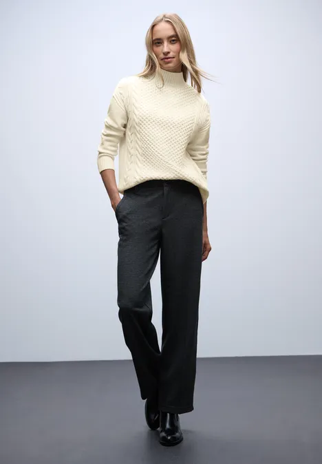 Pullover mit Strickmuster soft beige Pullover mit Strickmuster soft beige