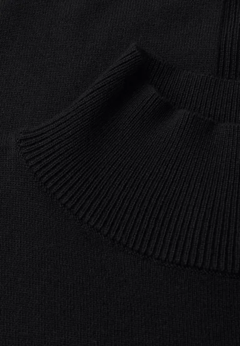Pullover mit Turtleneck Black