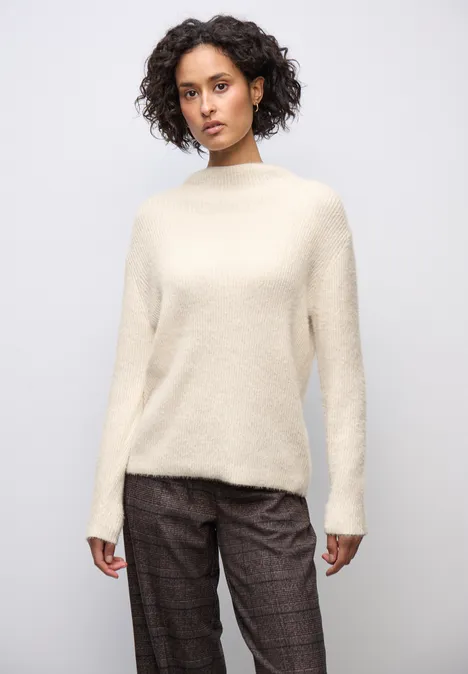 Federgarn Pullover soft beige