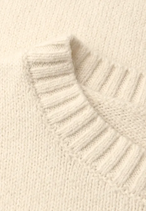 Trui met ronde hals soft beige