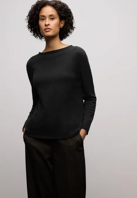 Pullover mit gerolltem Saum Black Pullover mit gerolltem Saum Black