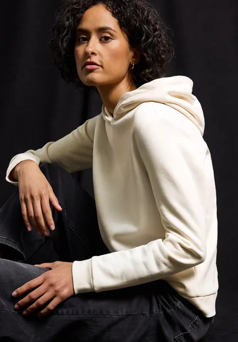 Sweater met capuchon soft beige