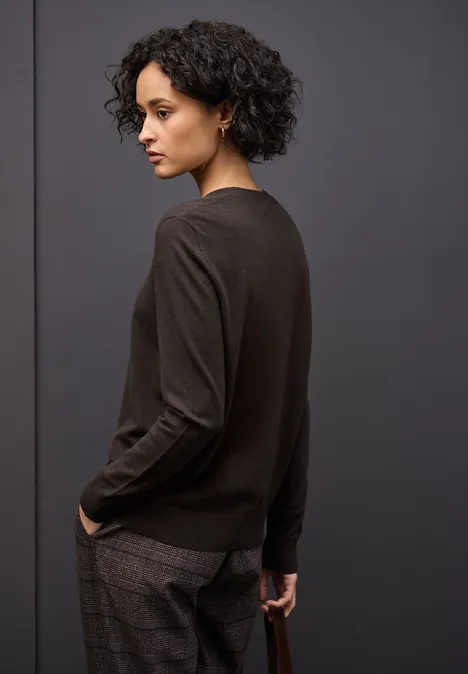 Kuscheliger Pullover darkest brown