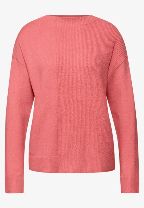 Trui met structuurmix striking coral mel.