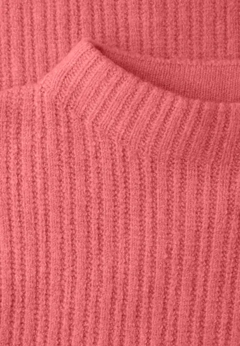 Strukturpullover striking coral mel. Strukturpullover striking coral mel.