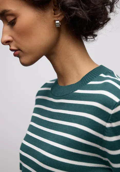 Gestreifter Pullover mediterra green