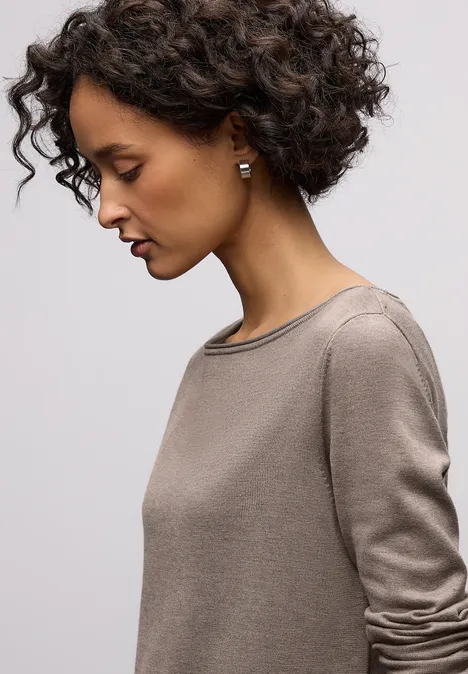 Basic Pullover mocha glow mel. Basic Pullover mocha glow mel.