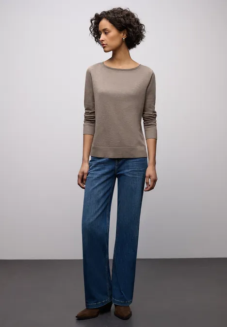 Basic Pullover mocha glow mel. Basic Pullover mocha glow mel.