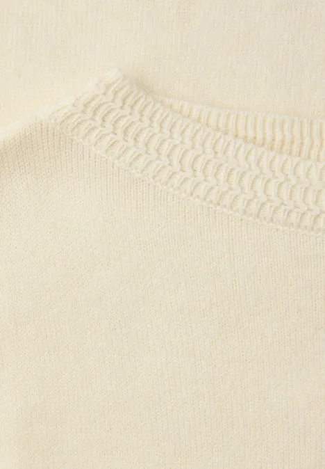 Zachte basistrui soft beige