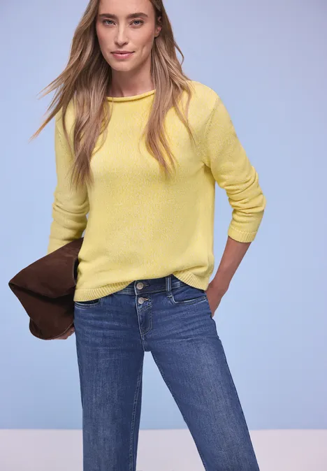 Two-Tone Pullover bloom yellow