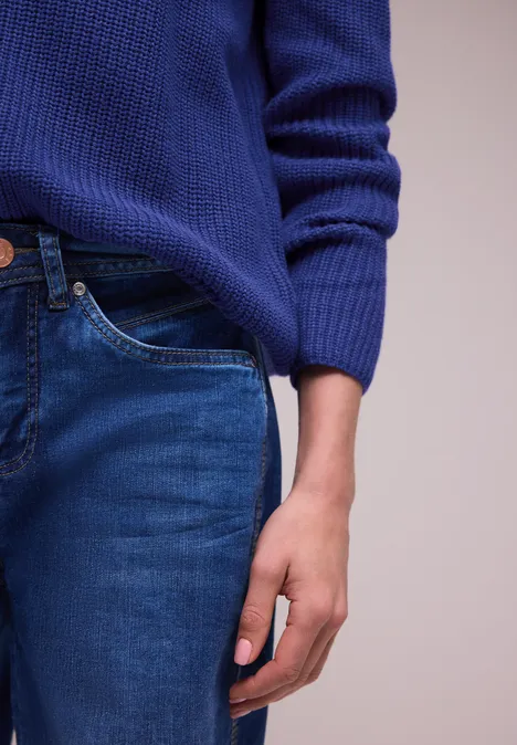 Pull-over en couleur unie amparo blue