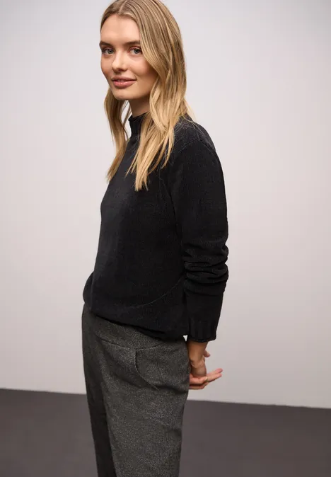 Softer Chenille Pullover Black