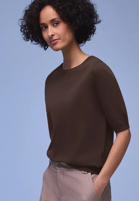 Trui in effen kleur molten earth