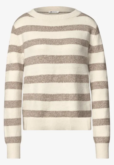 Pullover mit Boat Neck und Streifen pure beige Pullover mit breiten beigen und weißen Streifen und Rundhalsausschnitt