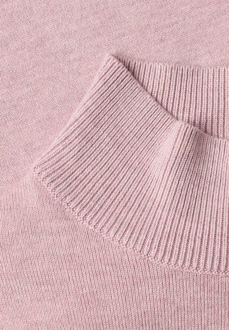 Basic sweter z golfem quiet rose mel. Różowy sweter z dzianiny z prążkowanym, podwyższonym kołnierzem.