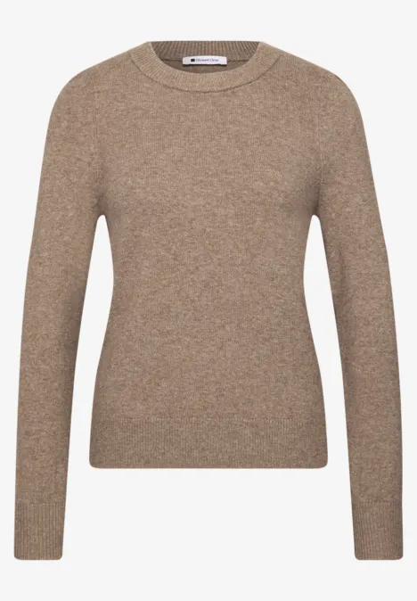 Langarm Pullover mit Rundhals und Raffung sanded amber mel. Brauner Pullover mit Rundhalsausschnitt und langen Ärmeln.
