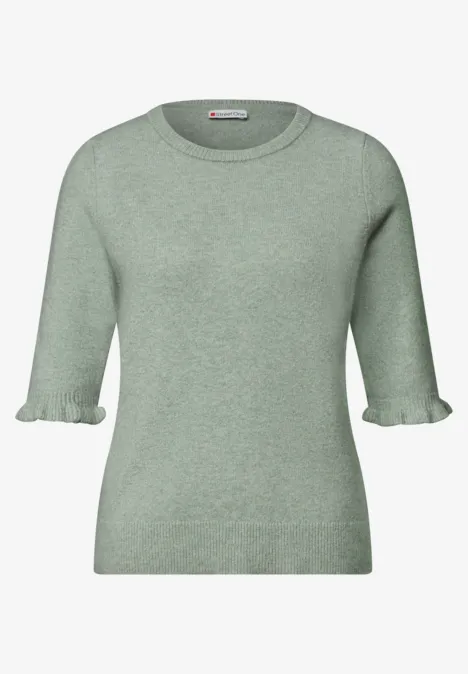 Kurzarm Pullover mit Rundhals und Rüschen eucalyptus green mel. Pastellgrüner Pullover mit Rundhalsausschnitt und kurzen, gerüschten Ärmeln.