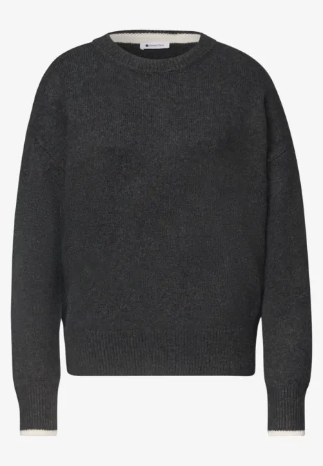 Pullover in Unifarbe mit Rundhals armor grey mel. Ein schlichter dunkelgrauer Rundhalspullover mit langem Ärmel aus weichem Strick.