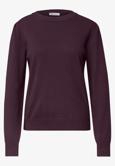 Pullover mit Rundhals und Glitzertape berry plum Ein schlichtes, bordeauxfarbenes Langarm-Pullover mit Rundhalsausschnitt.