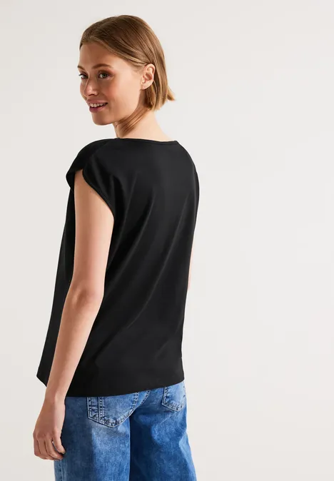 Shirt mit U-Boot Ausschnitt Black