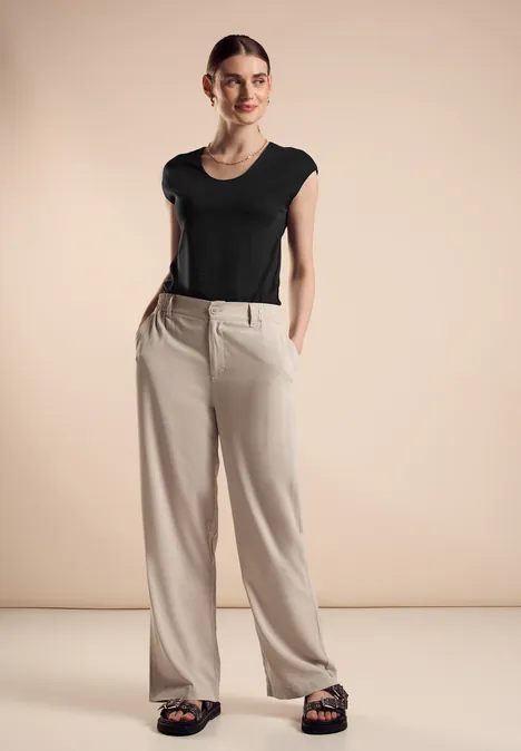 Sommershirt in Unifarbe Black