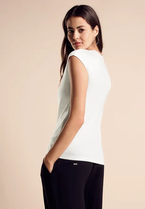 T-Shirt mit Herzausschnitt off white