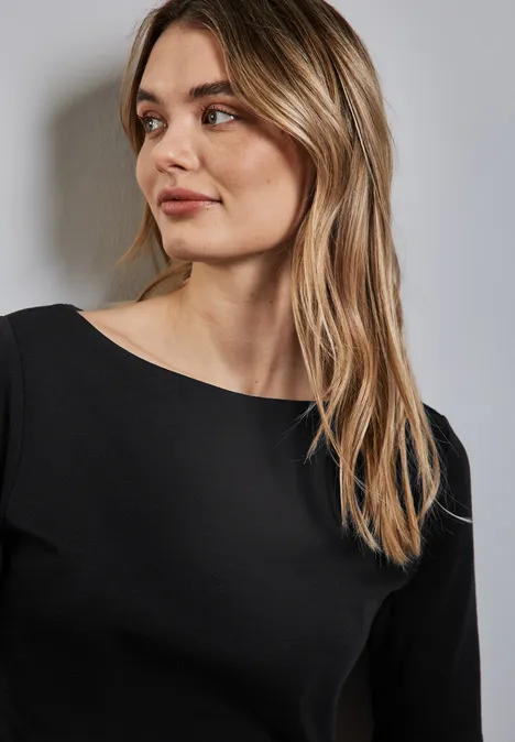 T-Shirt in Unifarbe Black