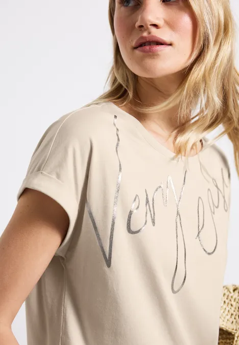 T-Shirt mit Folien-Wording moonstone sand