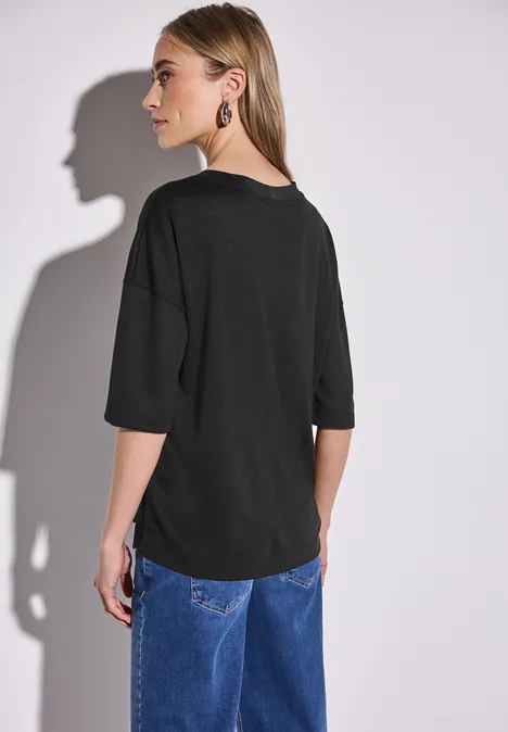 V-Neck T-Shirt Black