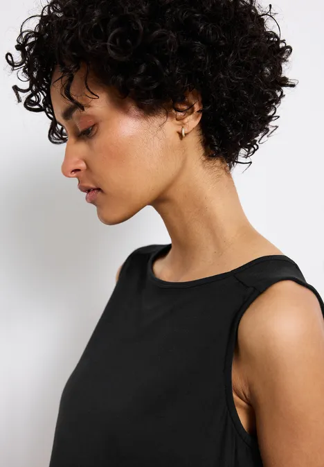 Basic Top Black