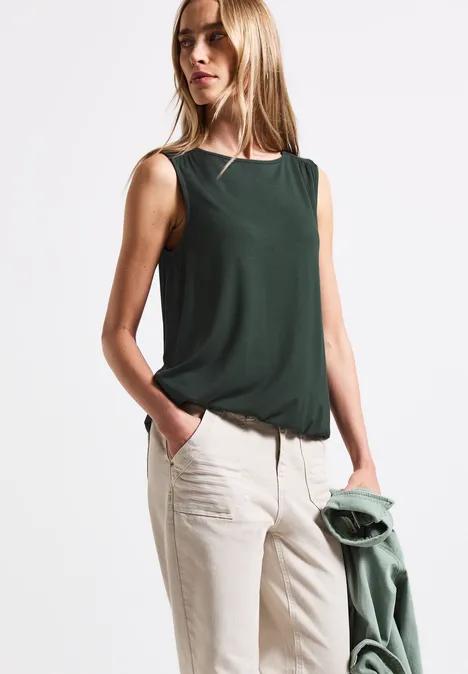 Basic Top mid green