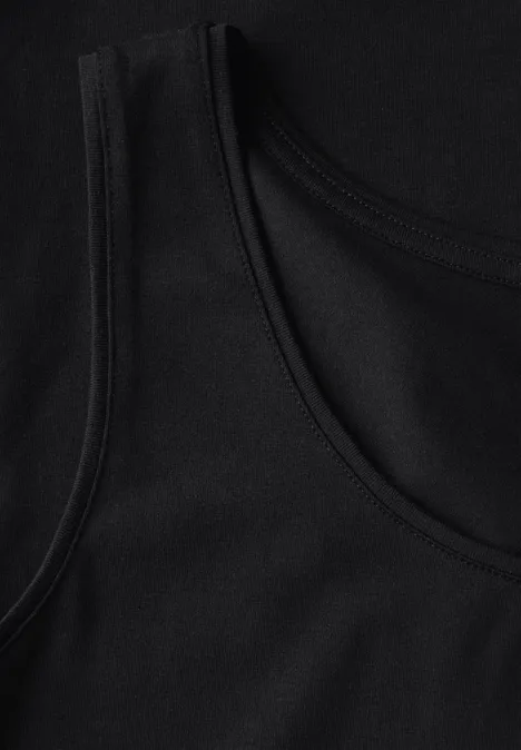 Basic Top in Unifarbe Black