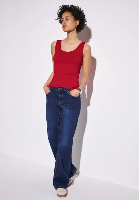 Basic Top in Unifarbe glory red